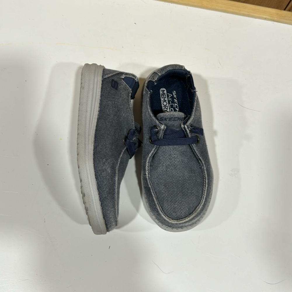 Blue shoes - Picture 2 of 5